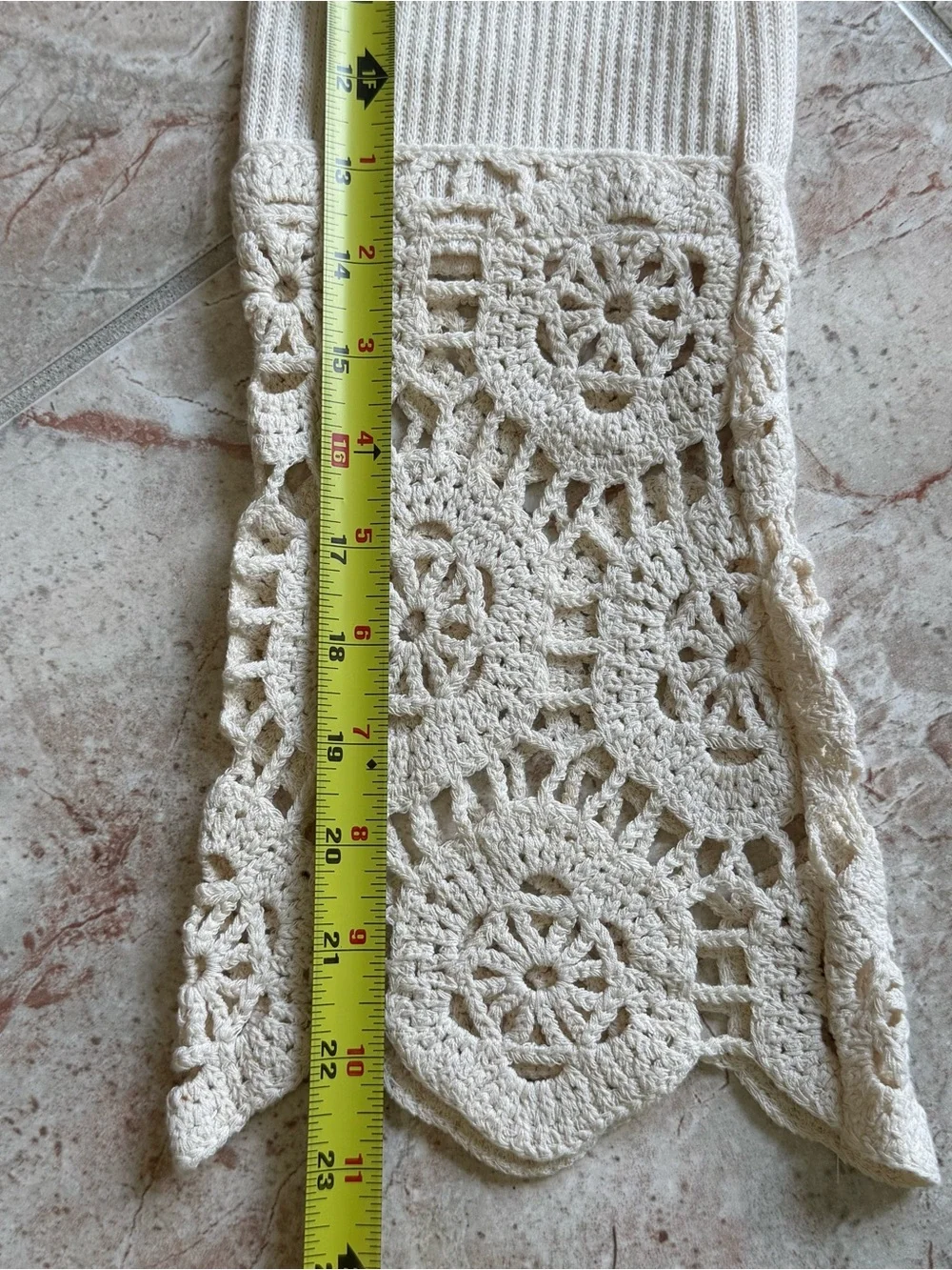 Zara Cream Crochet Lace Sleeve Crop Top